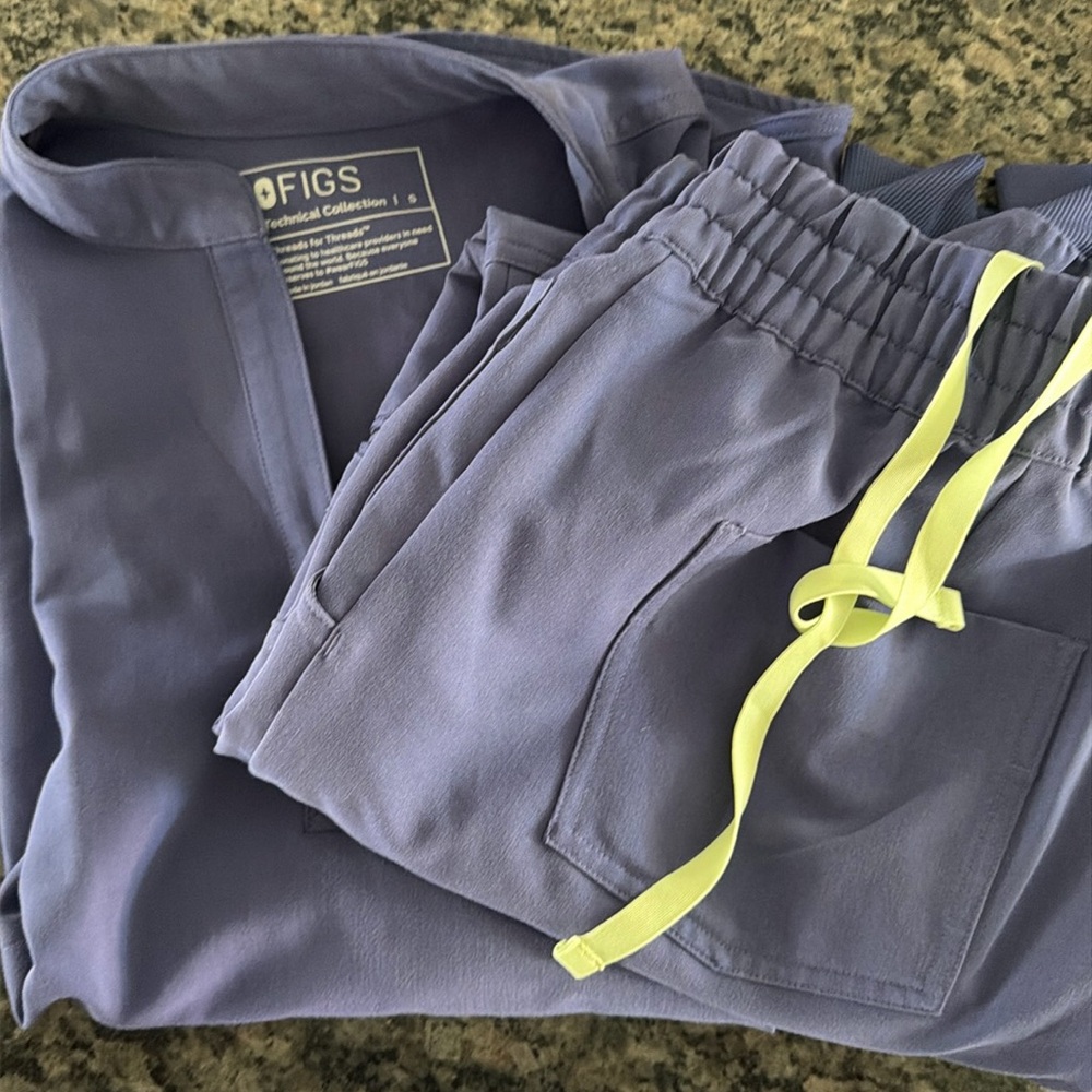 Figs Scrubs